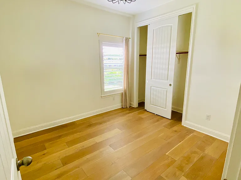 Bedroom 2 - empty