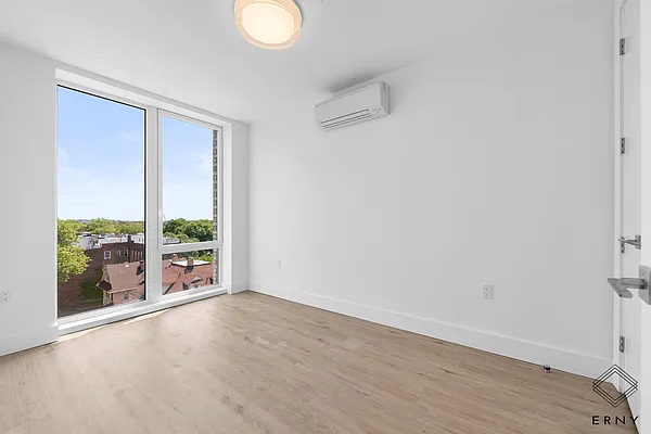 Rented by ERNY LLC | media 23