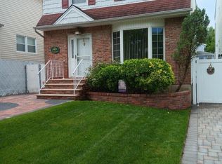180 Tanglewood Dr, Staten Island, NY 10308