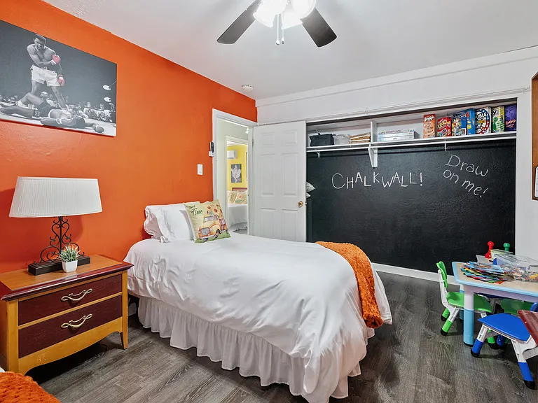 4534 Kosarek Dr — Photo 11