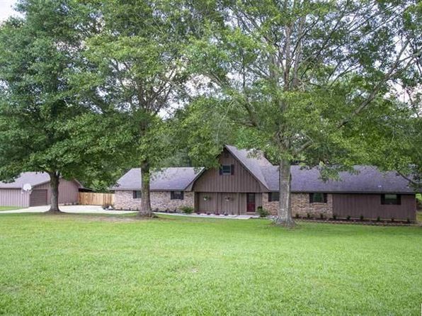 910 Wallace Rd