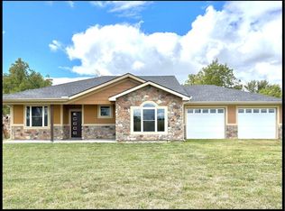 160 NW H Hwy, Warrensburg, MO 64093