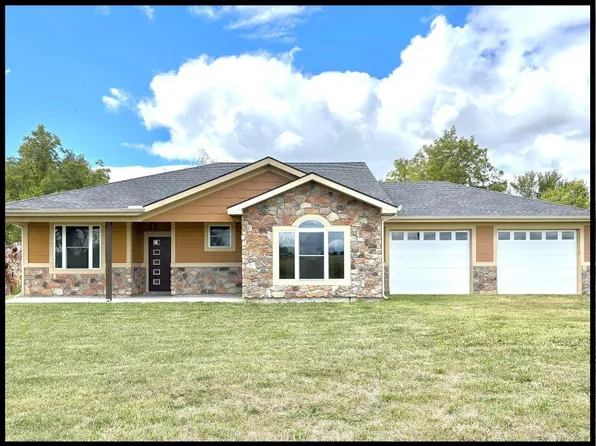 160 NW H Hwy, Warrensburg, MO 64093