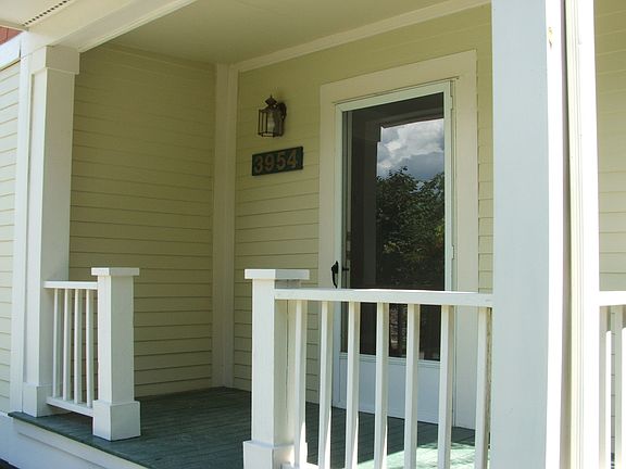 4th image of 3954 Greenleaf Ave