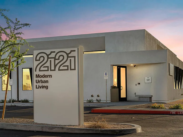 2121 - Community