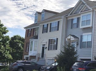 8900 Moat Crossing Pl, Bristow, VA 20136