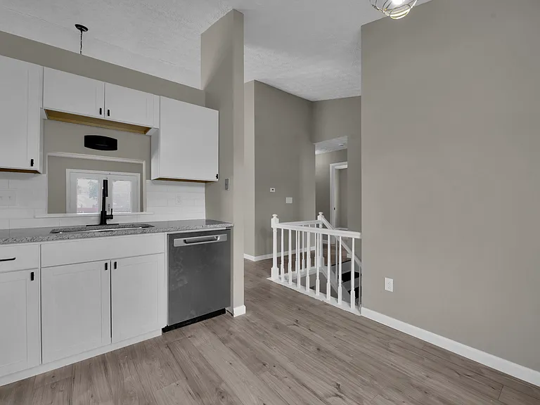 3124 Creighton Pl — Photo 6