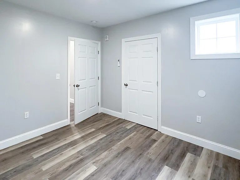 426 W Broad St #1B — Photo 10