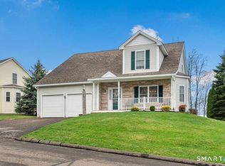 194 Eastwood Drive #194, Seymour, CT