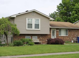 3925 Hendron Rd, Groveport, OH 43125