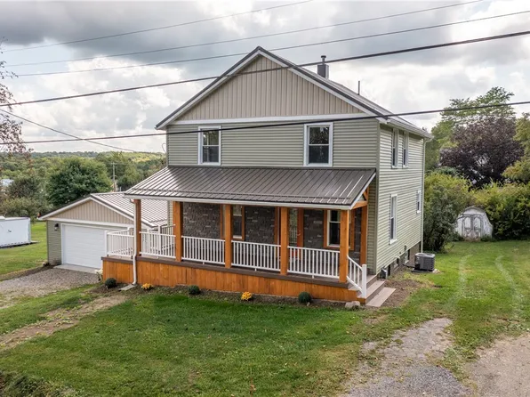 8 Kilbourne Rd, Greenville, PA 16125