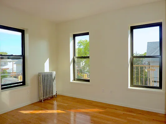 Rented by Compass | media 7
