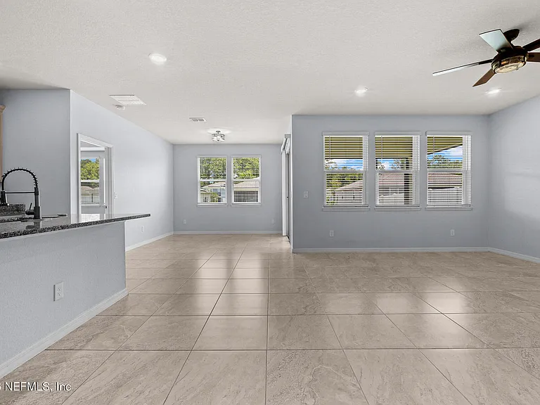 14407 Spring Light Cir — Photo 15