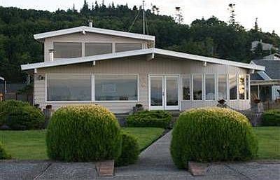 1st image of 324 Shore Dr