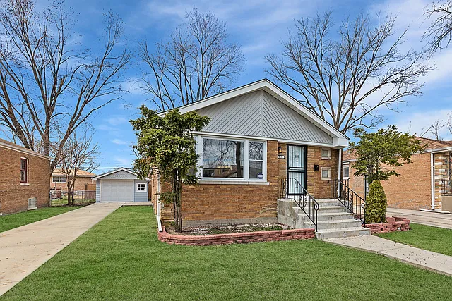14636 La Salle St photo 1