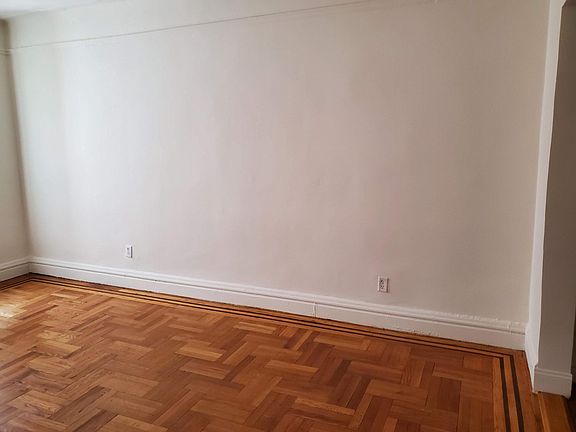 2nd image of 72 Seaman Ave APT 4B