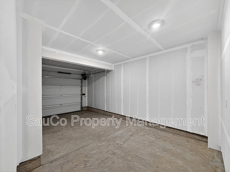 7513 NW Eleanor Ave — Photo 7