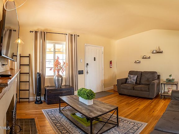 4th image of 2712 Altura Ave