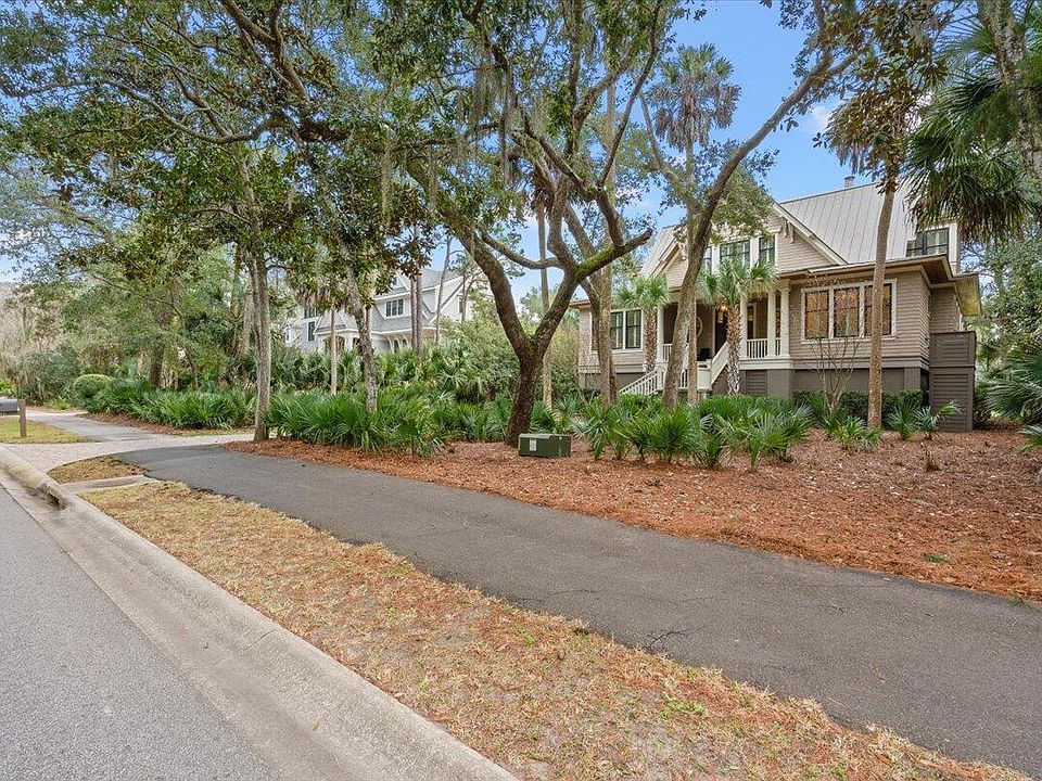 1st image of 342 Governors Dr
