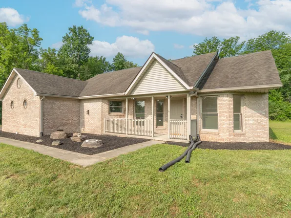 8662 N Kitchen Rd, Mooresville, IN 46158