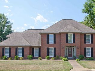 7655 Liberty Ct, Newburgh, IN 47630