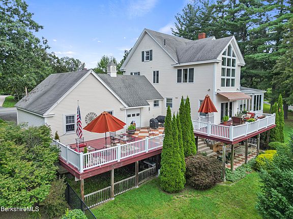 2nd image of 86 Crofut St