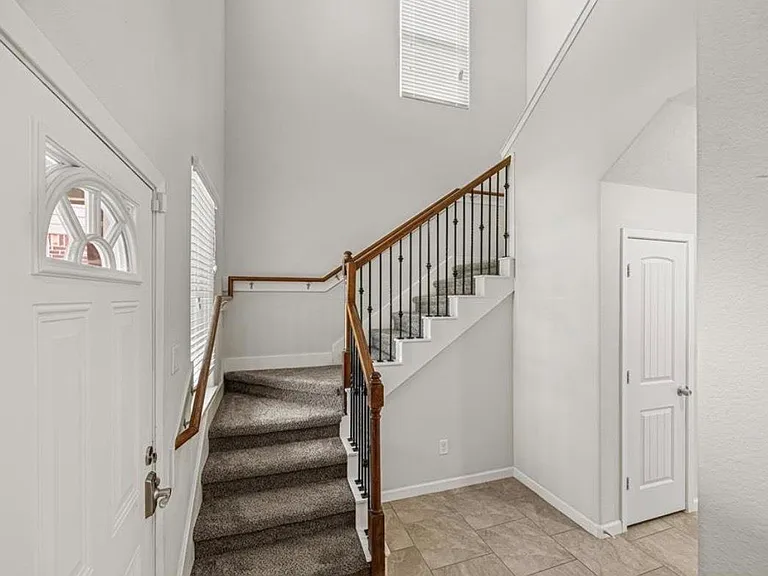 4907 Leamathew St — Photo 6