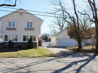 1191 Bamford Dr, Waterford, MI