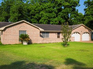 246 Engbrock Rd, Wharton, TX 77488