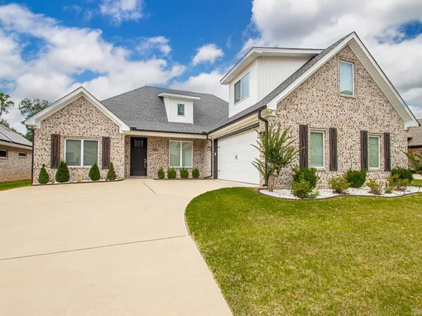 2230 Abigail Dr, Bryant, AR 72019