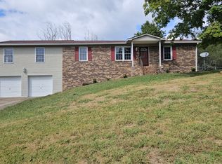 109 Bicentennial Dr, Cornersville, TN 37047