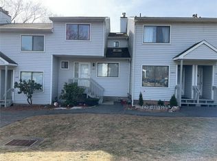 447 Cypress Rd #447, Newington, CT 06111