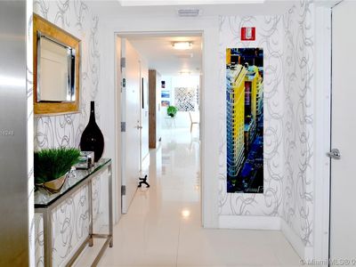7935 East Dr APT 604, North Bay Village, FL, 33141