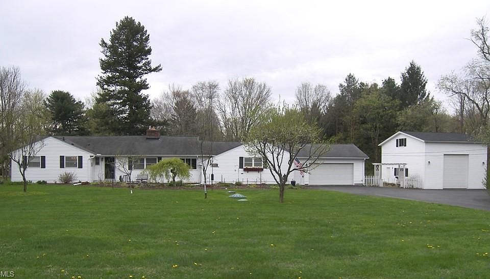 1st image of 8473 Tulip Ln