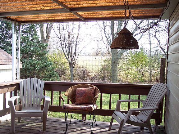 4th image of 3265 Susan Cir S