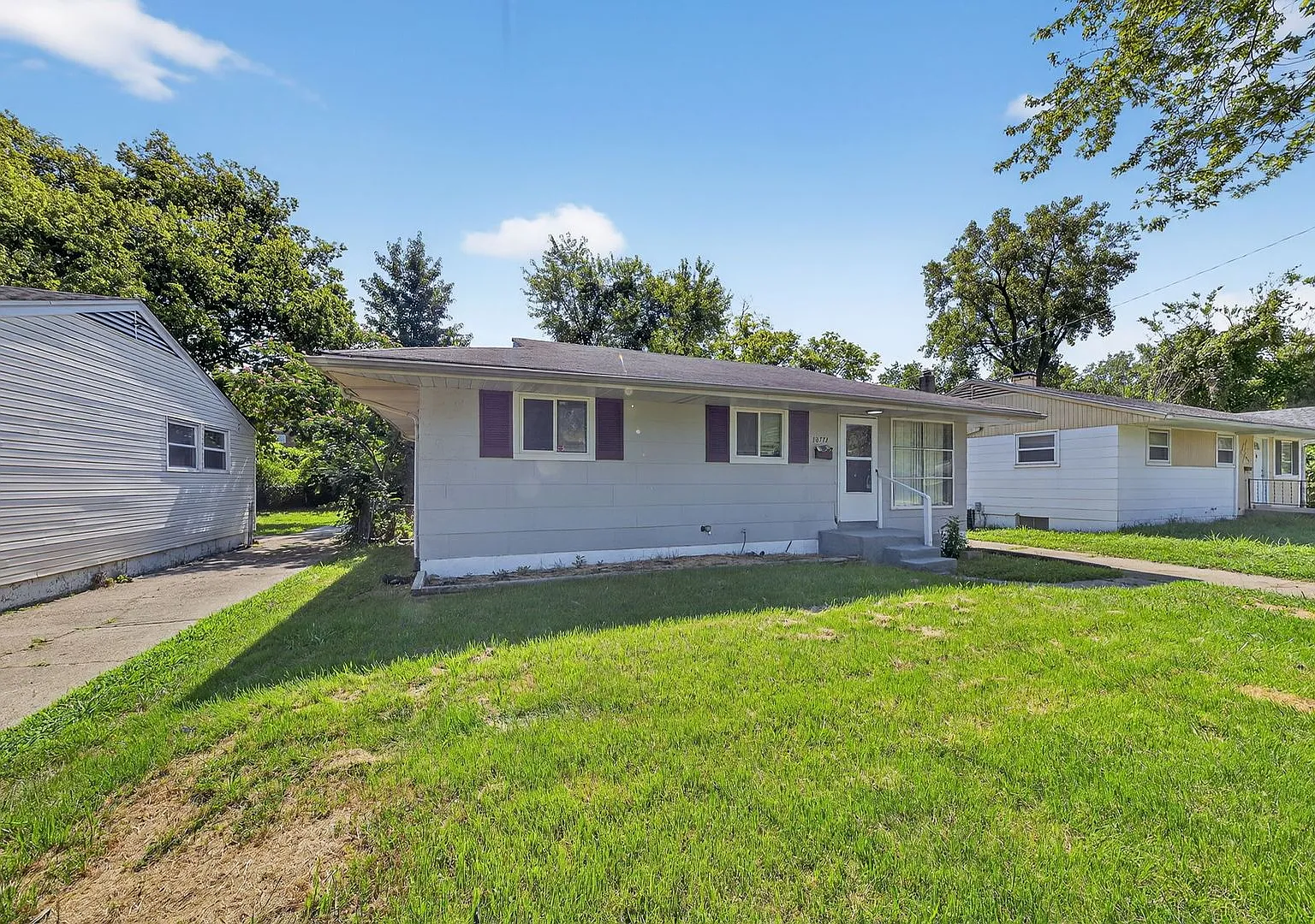 Charming 3-bedroom, 1-bath home located at 10772 Spring Garden — Photo 3