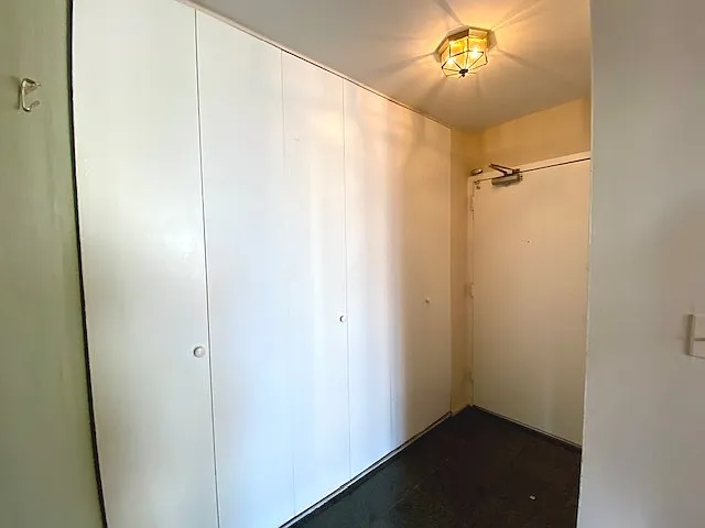 1 bed, $2,300 — Photo 4