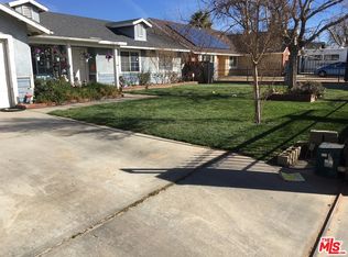 38110 13th St E, Palmdale, CA 93550