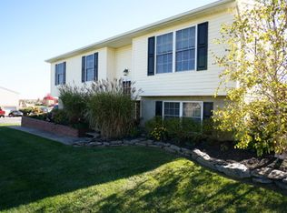14339 Crossroads Ave, Stewartstown, PA 17363
