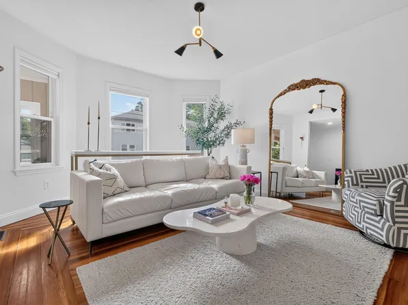 41 Harrington Ave, Quincy, MA 02169