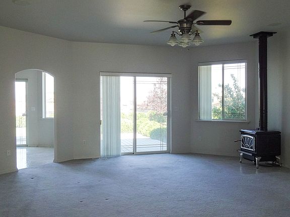 5th image of 4104 Yuma Dr