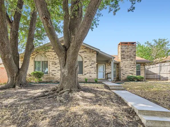 333 Elmwood Dr, Garland, TX 75043