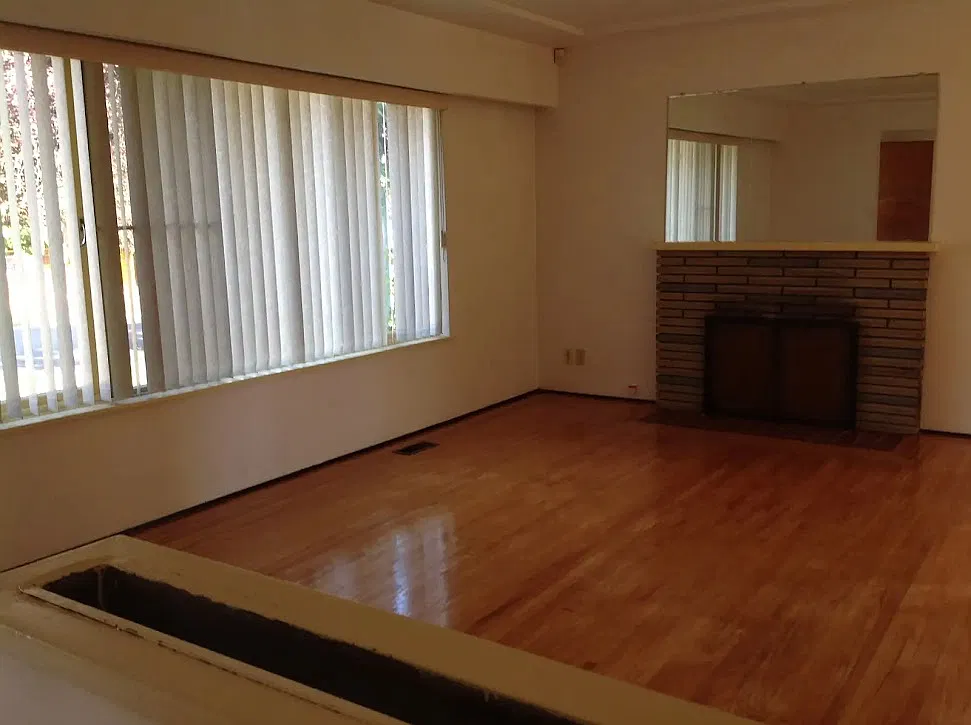 3 bed, 1000 sqft, $2,350 — Photo 4