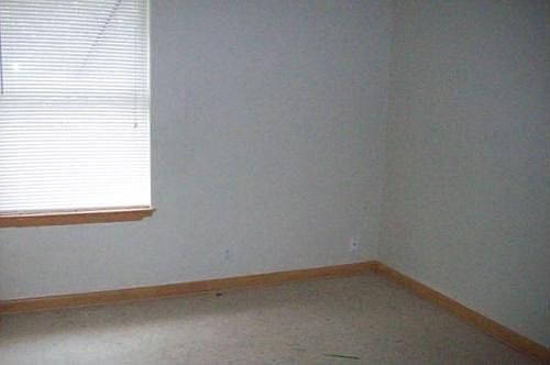 3rd image of 1131 Lake Dr #A