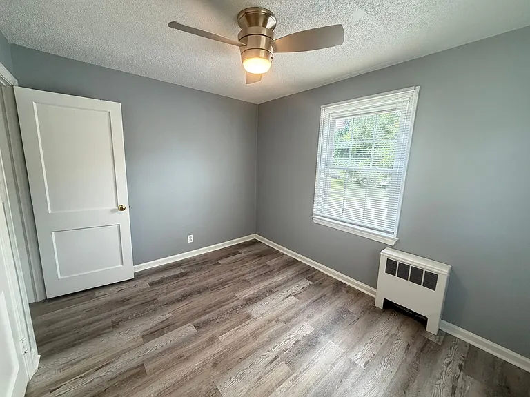 1400 Roslyn Dr #20C — Photo 12