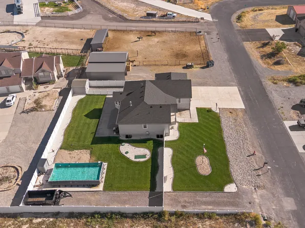 3678 N Spiral Springs Rd W #204, Tooele, UT 84074