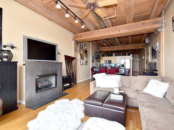 5th image of 333 S Des Plaines St #509