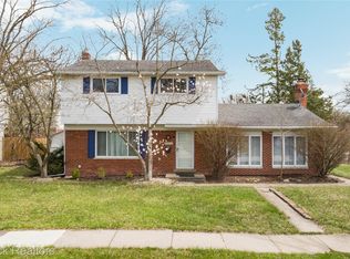 22912 Glenmoor Hts, Farmington, MI 48336