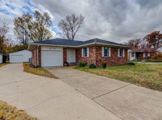 1420 Continental Dr, Evansville, IN