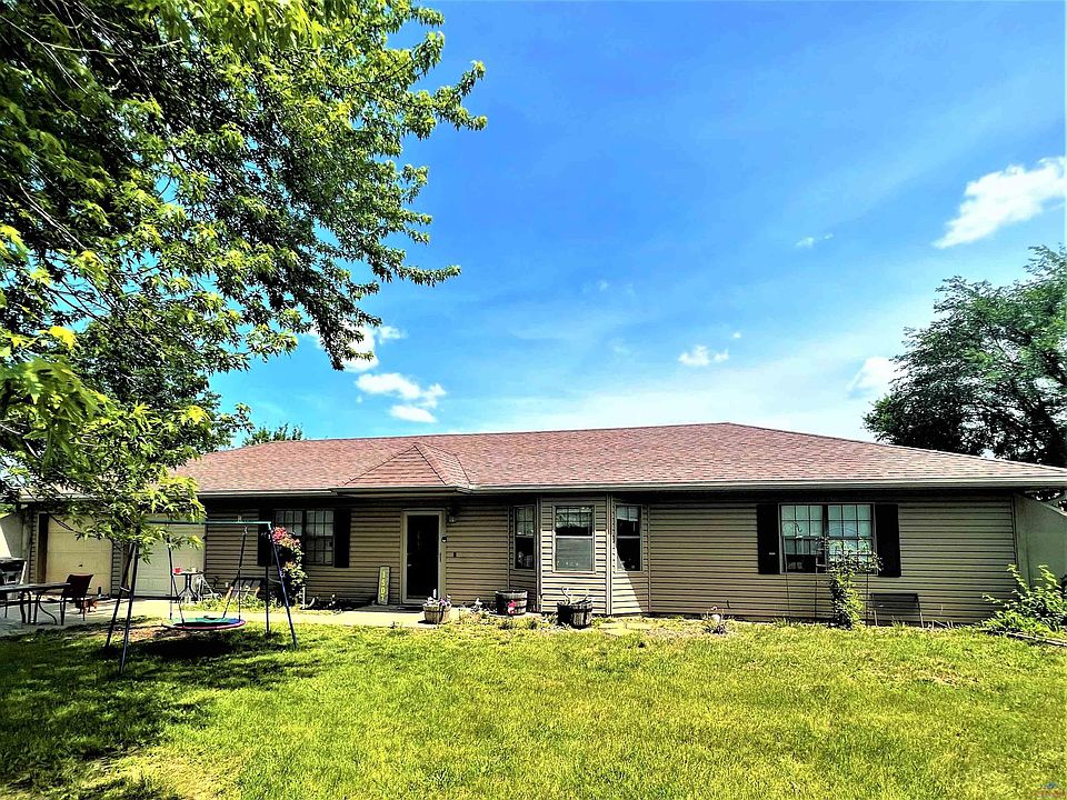 1st image of 1507 36th Street Ln